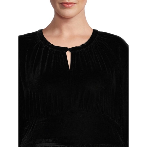 NWT- Terra & Sky Keyhole Black Velvet Dress- Size 1X - Picture 3 of 7